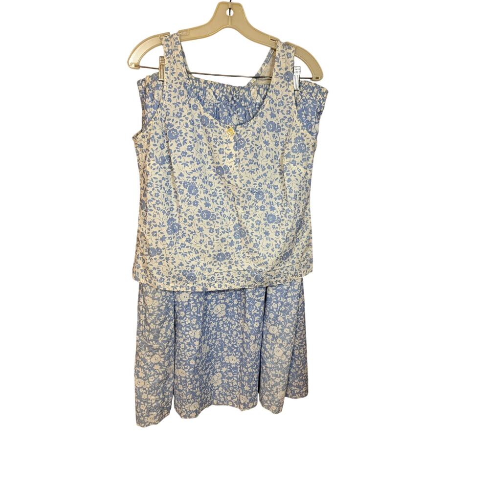Cheryl Tiegs vintage blue and cream floral two-piece set. Vest size s skirt XL